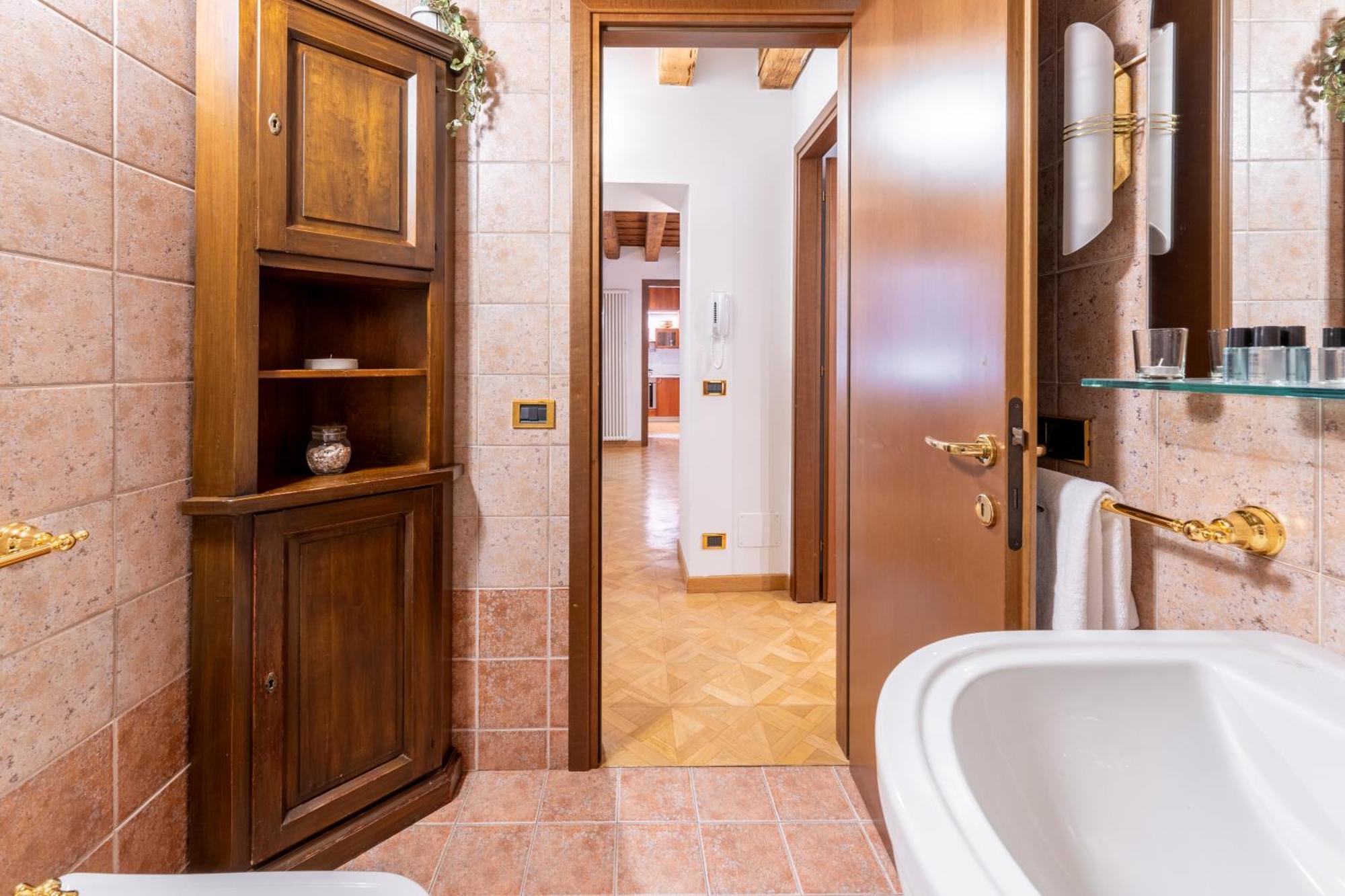 Sgarzerie Luxury Flat 2 Rooms 120Mq 维罗纳 外观 照片