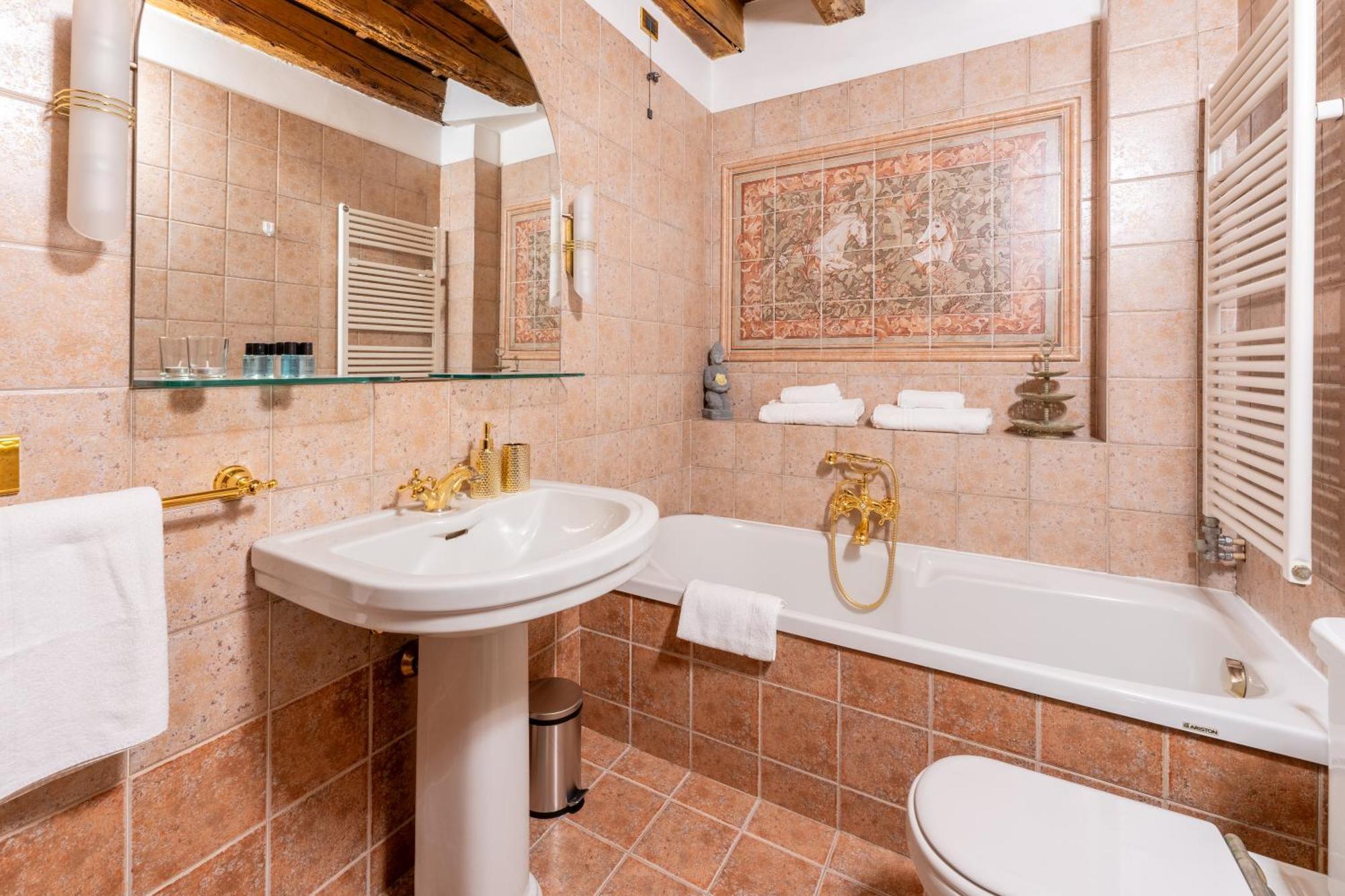 Sgarzerie Luxury Flat 2 Rooms 120Mq 维罗纳 外观 照片