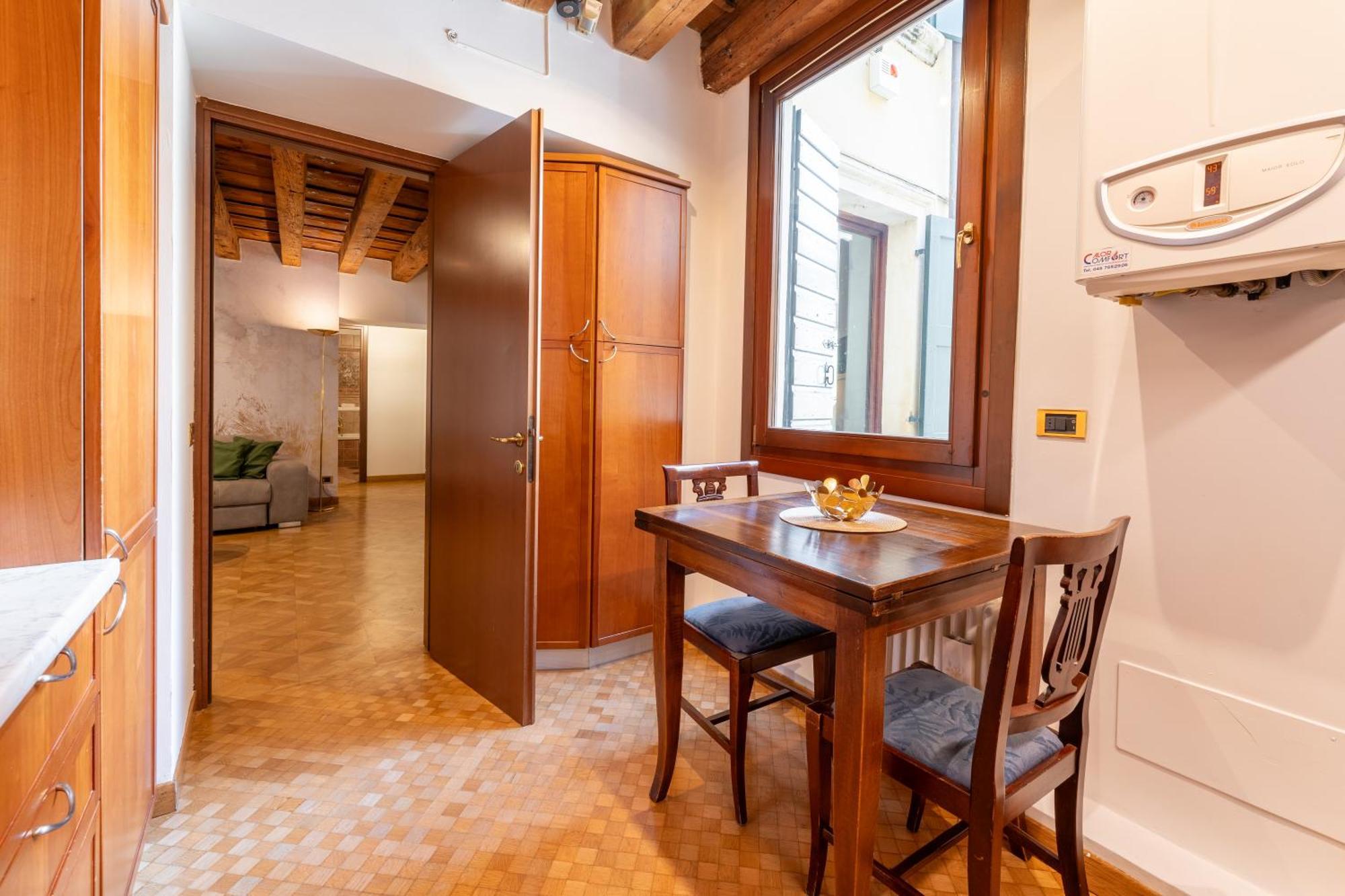 Sgarzerie Luxury Flat 2 Rooms 120Mq 维罗纳 外观 照片