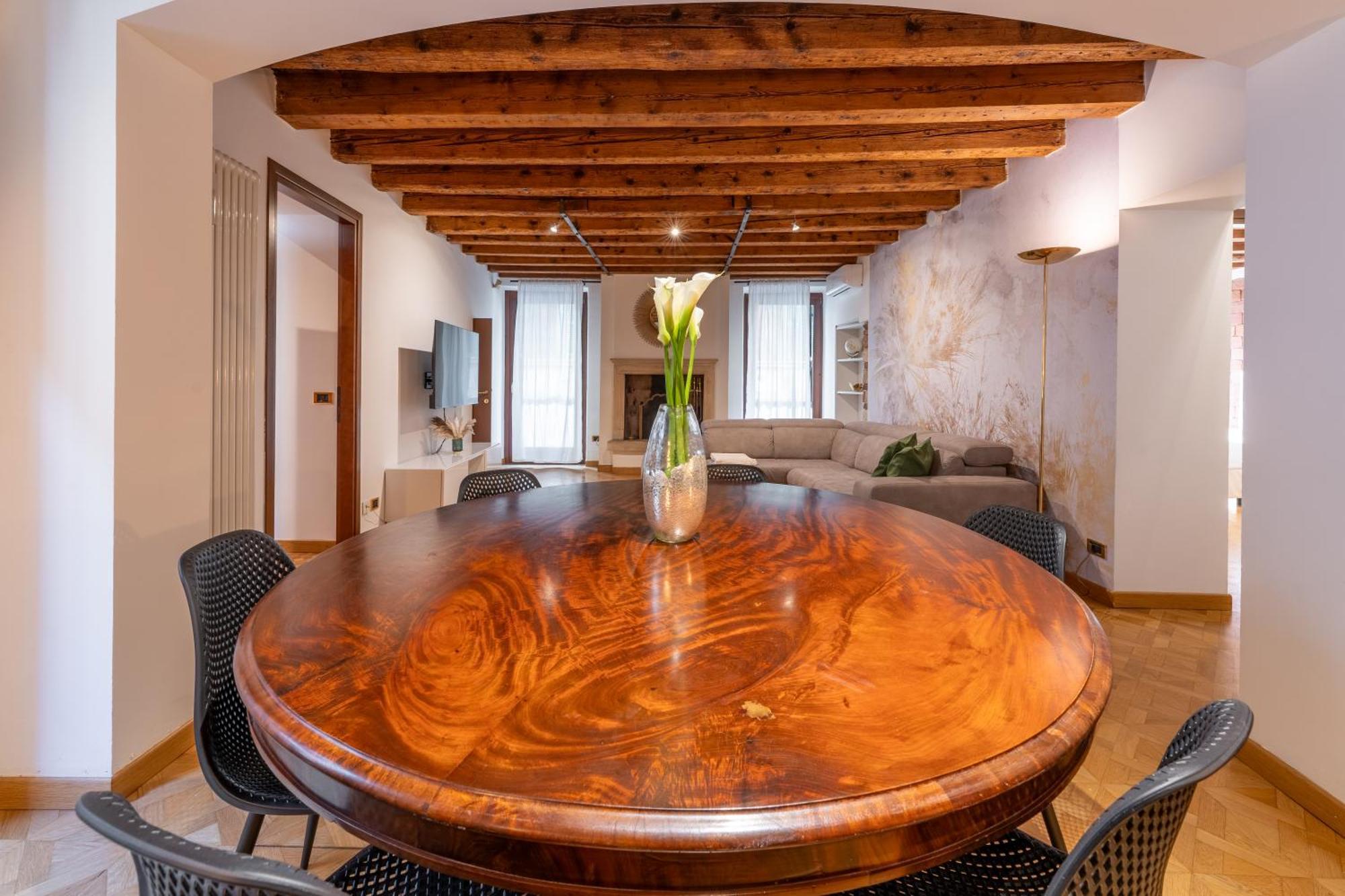 Sgarzerie Luxury Flat 2 Rooms 120Mq 维罗纳 外观 照片