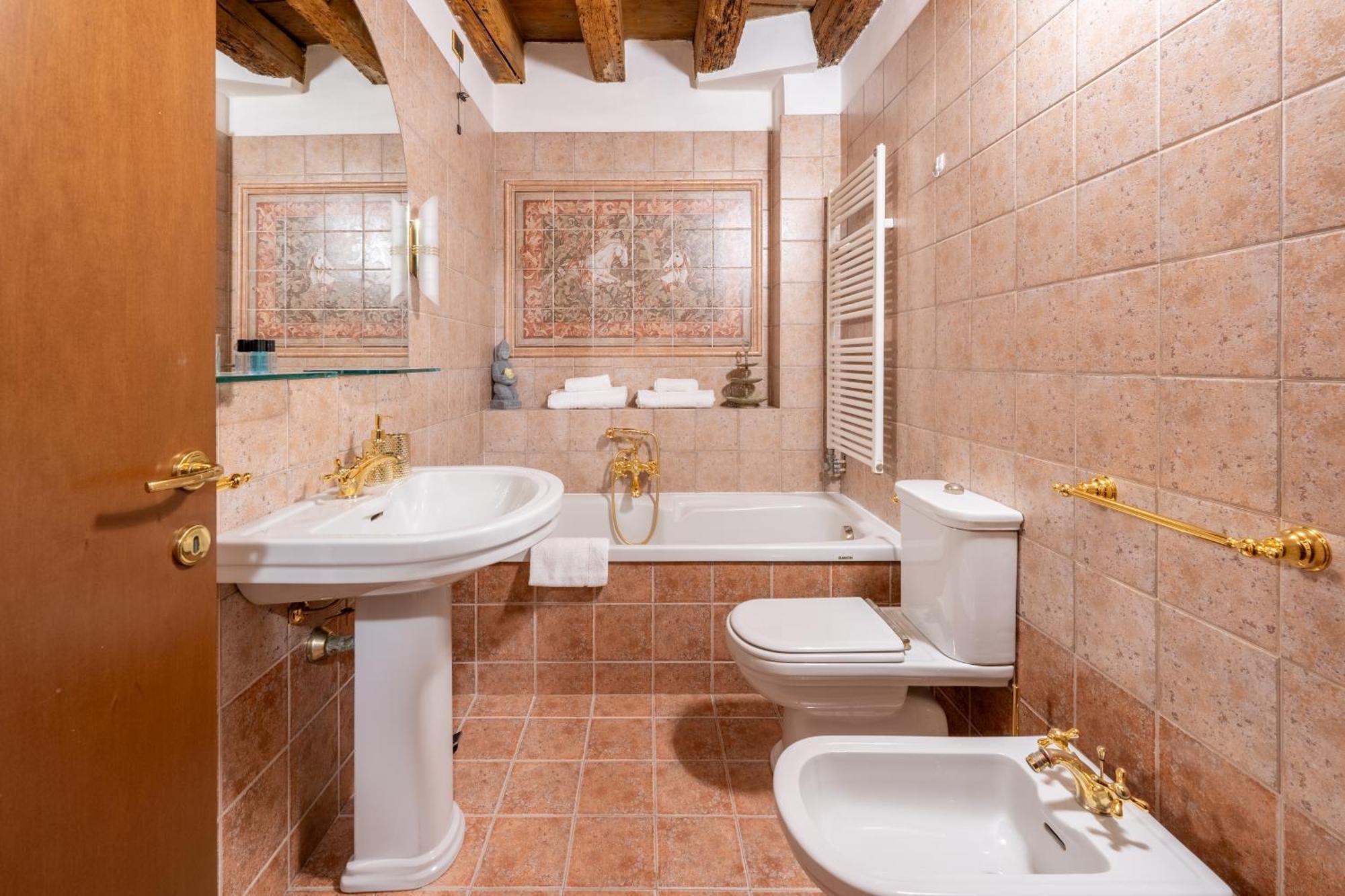 Sgarzerie Luxury Flat 2 Rooms 120Mq 维罗纳 外观 照片