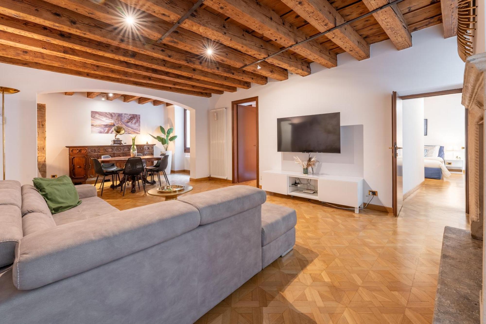 Sgarzerie Luxury Flat 2 Rooms 120Mq 维罗纳 外观 照片