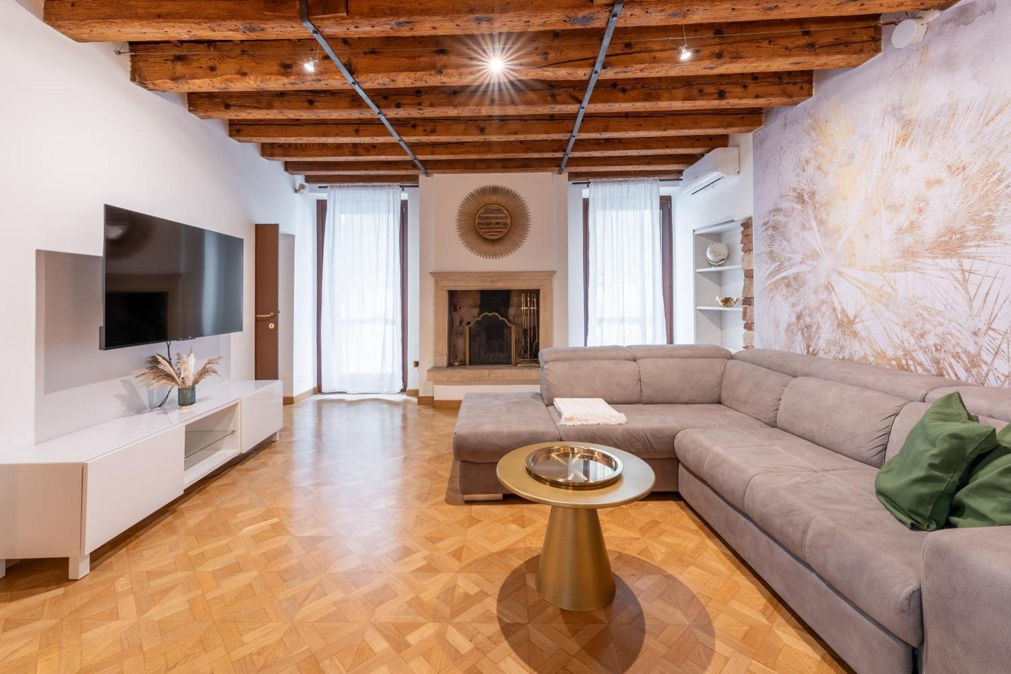 Sgarzerie Luxury Flat 2 Rooms 120Mq 维罗纳 外观 照片